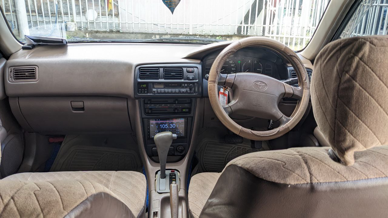 Toyota 110 - Image 1