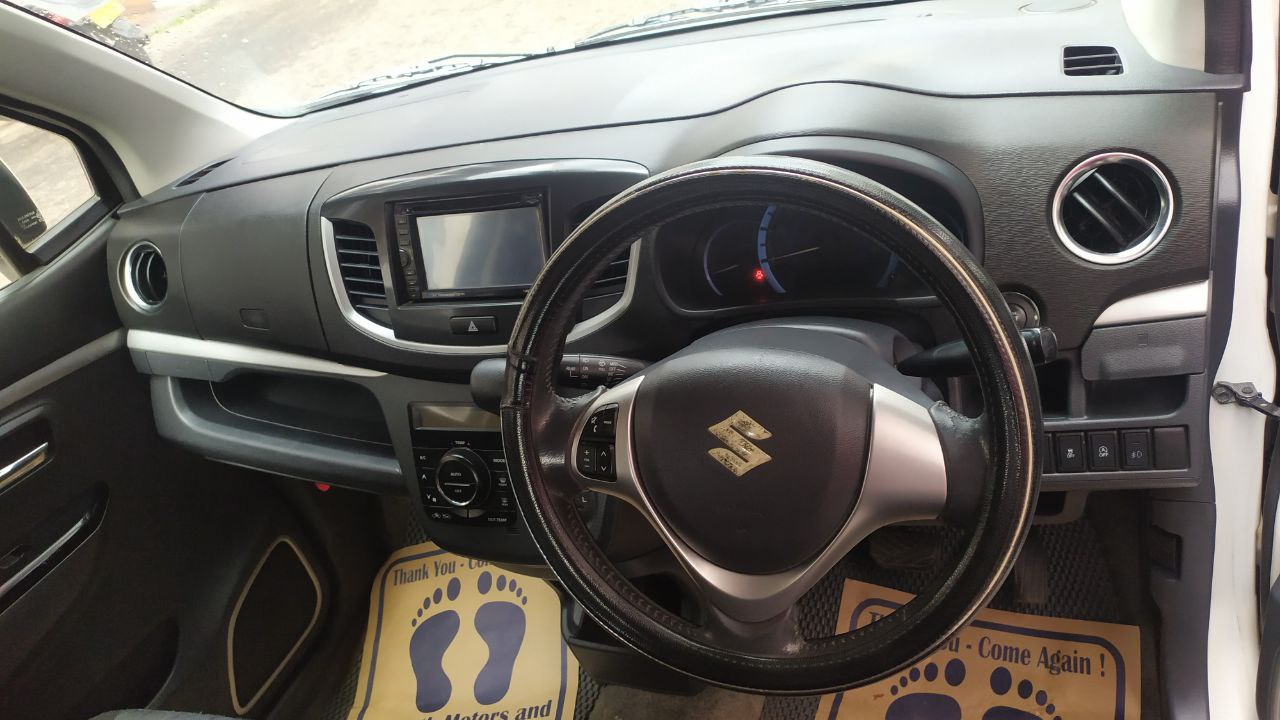 Suzuki Wagon R  - Image 5