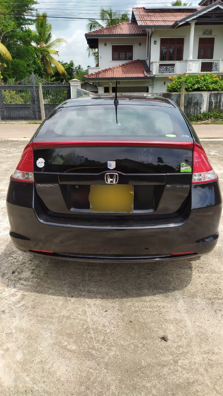 Honda Insight  - Image 2