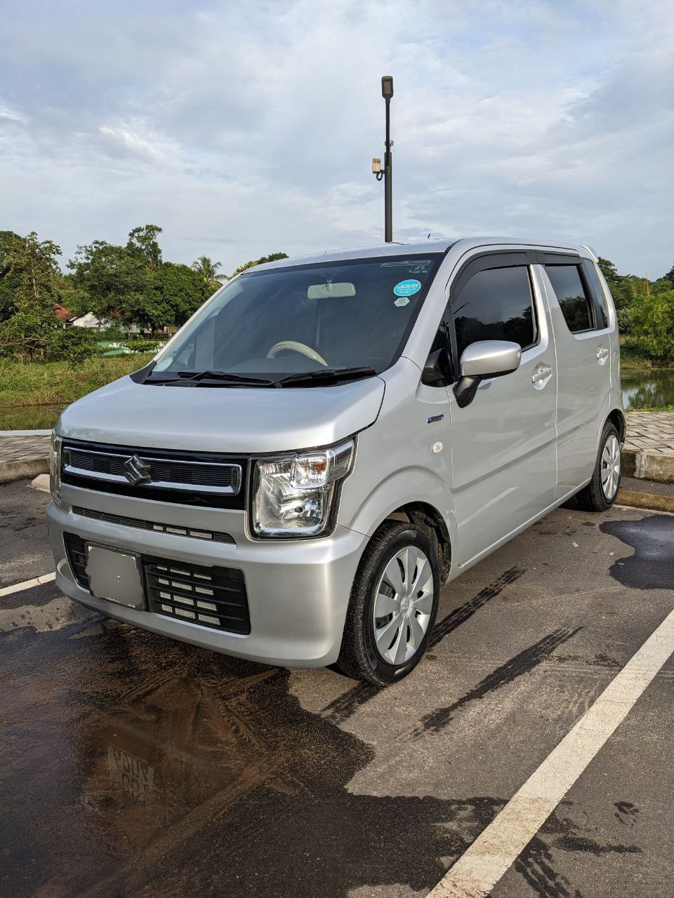 Suzuki Wagon R - Image 2