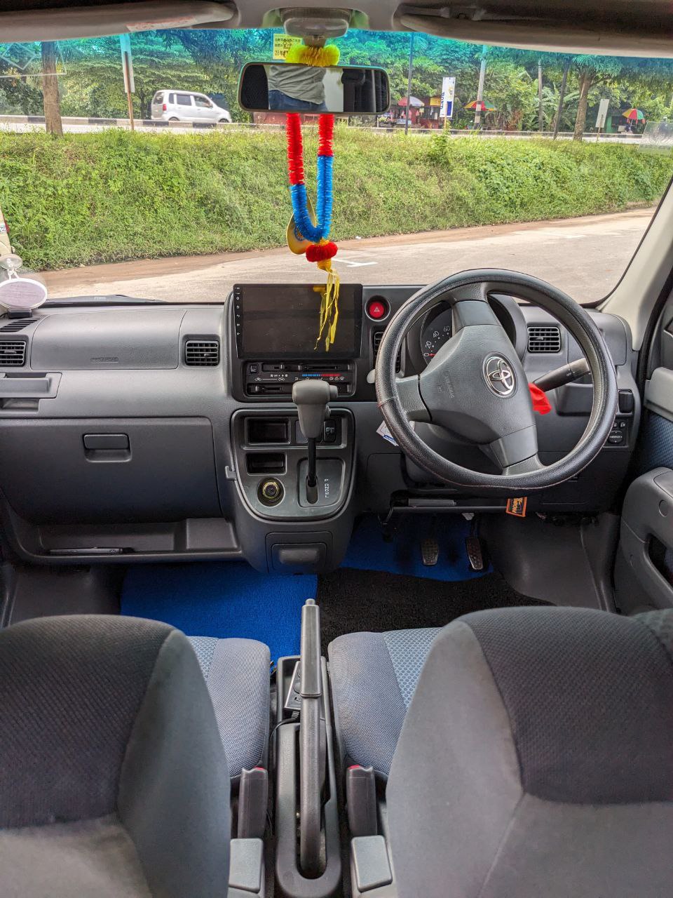 Toyota Pixis Van  - Image 4