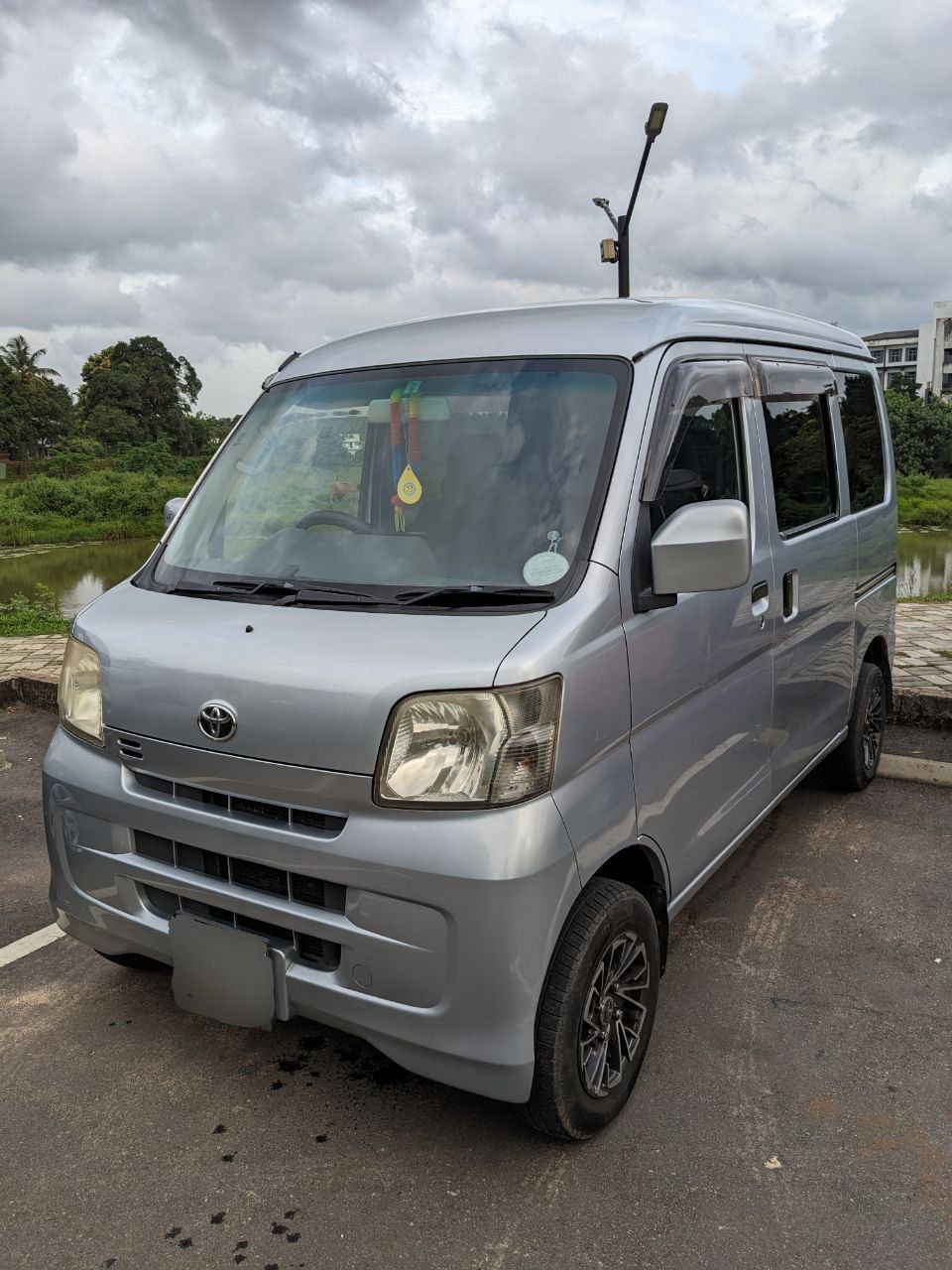 Toyota Pixis Van  - Image 5