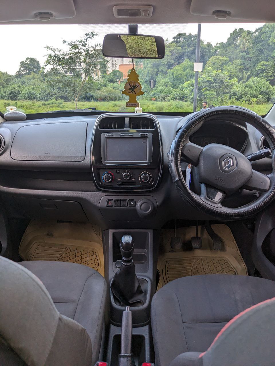 Renault Kiwid  - Image 1