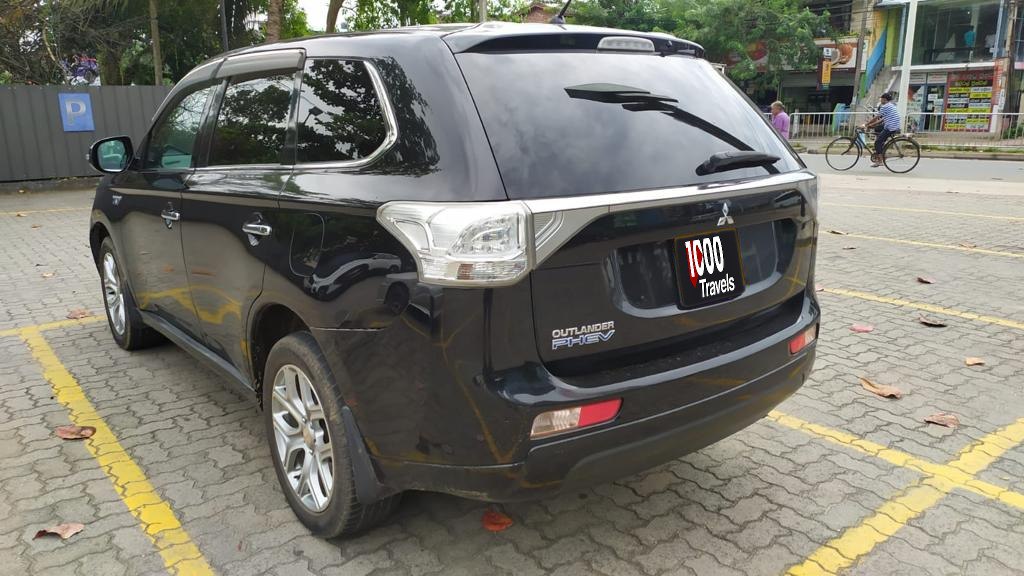 Mitsubishi Outlander  - Image 3