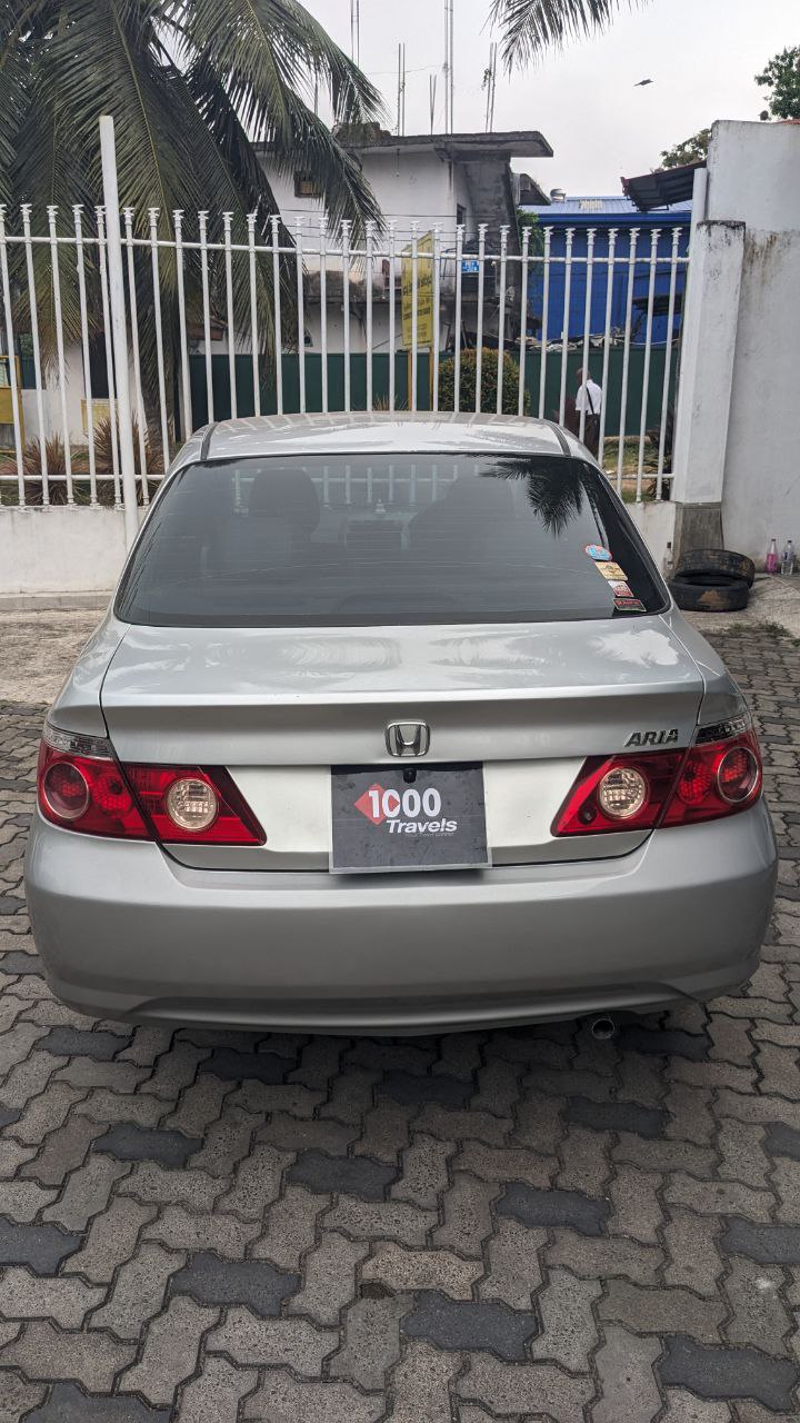 Honda Fit Aria - Image 5