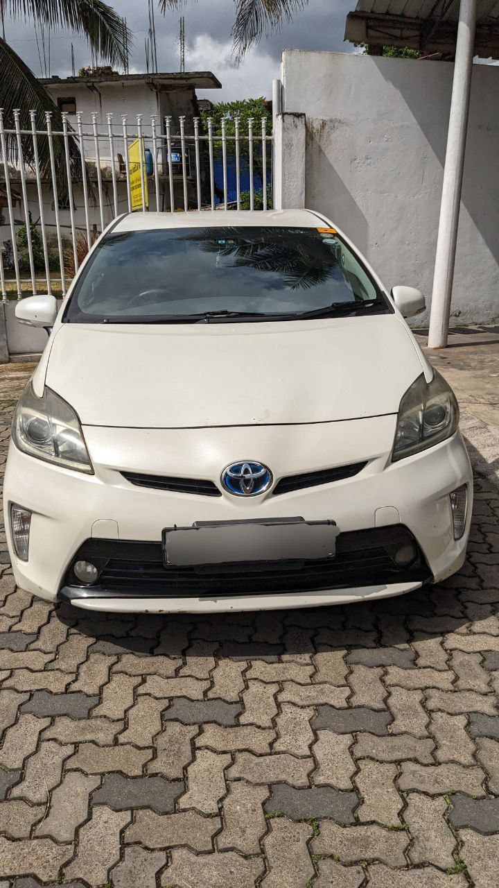 Toyota Prius  - Image 3