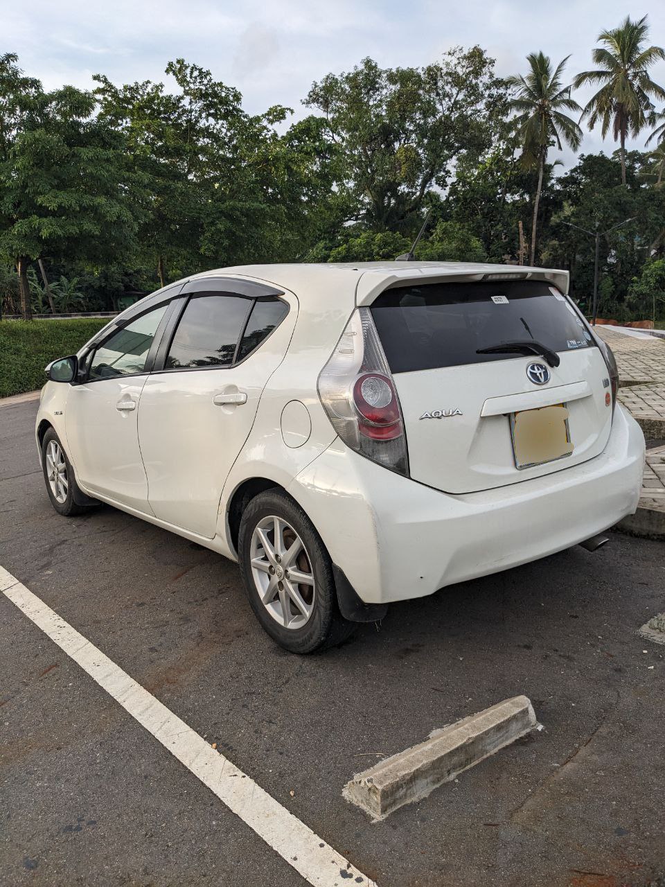 Toyota Aqua  - Image 2