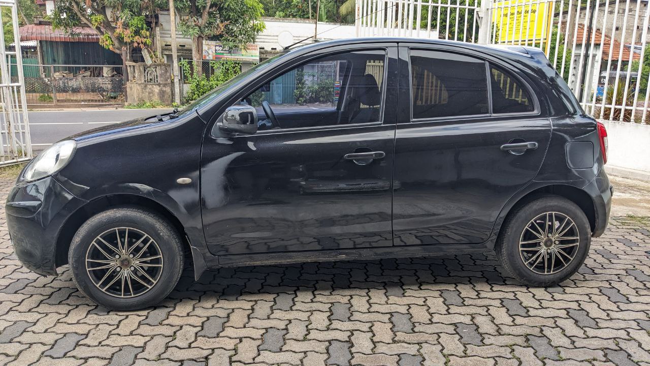 Nissan March - Image 2