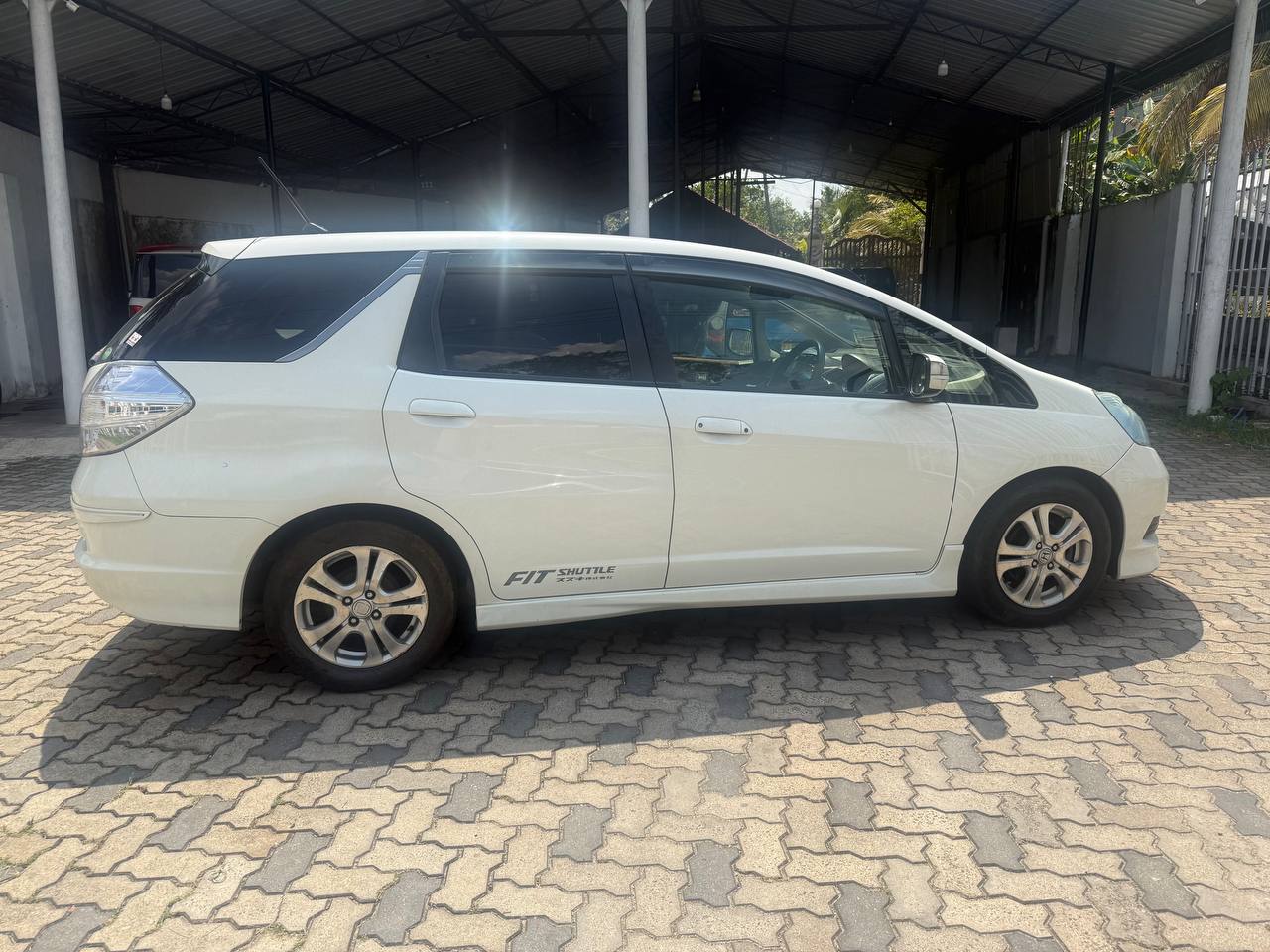Honda Fit Shuttle - Image 4