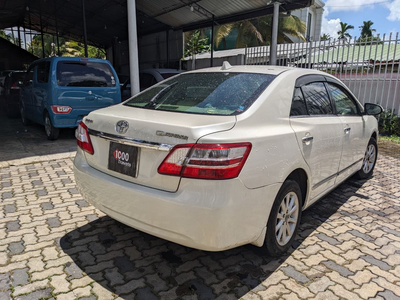 Toyota Premio  - Image 2