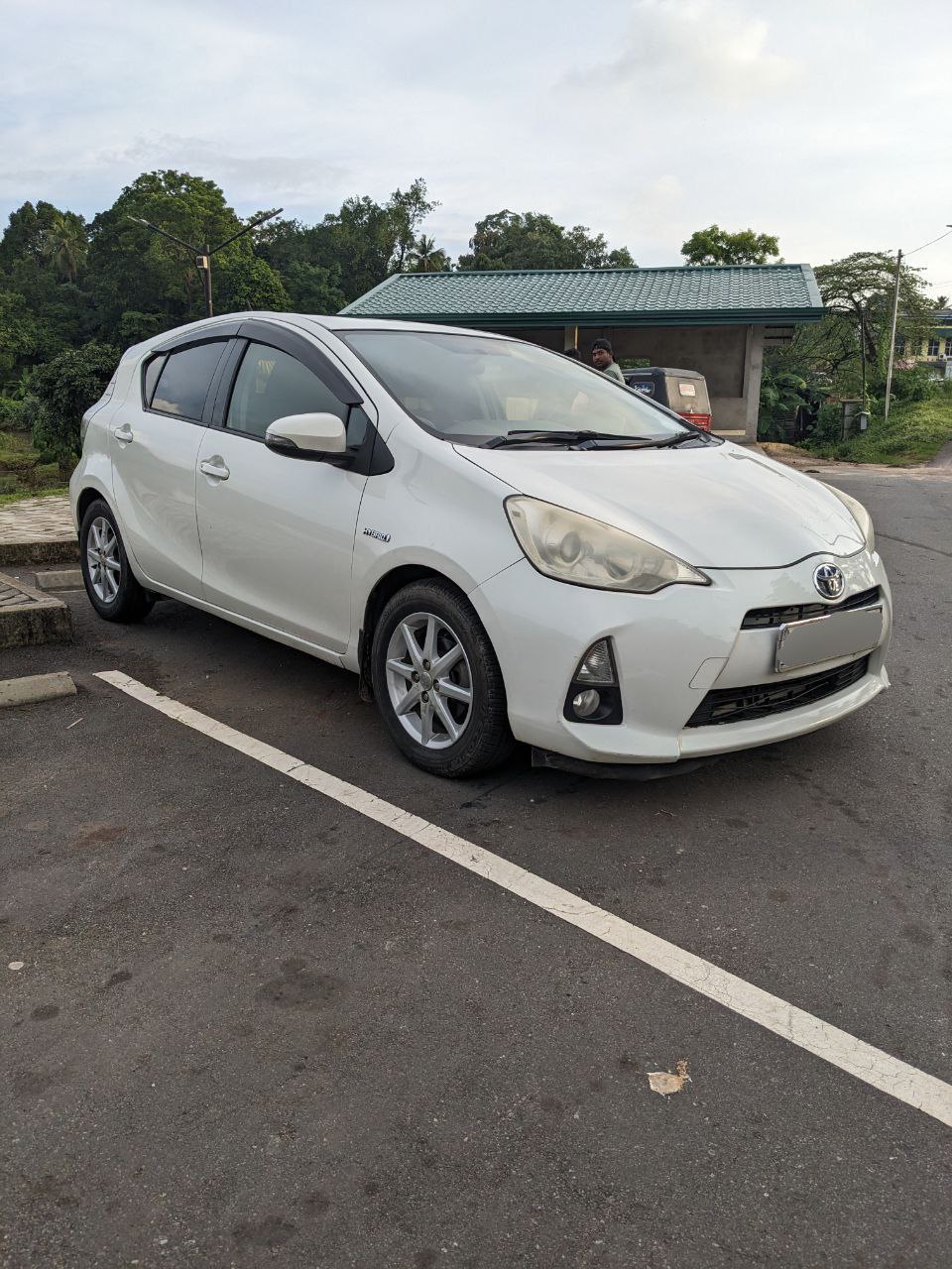 Toyota Aqua  - Image 2