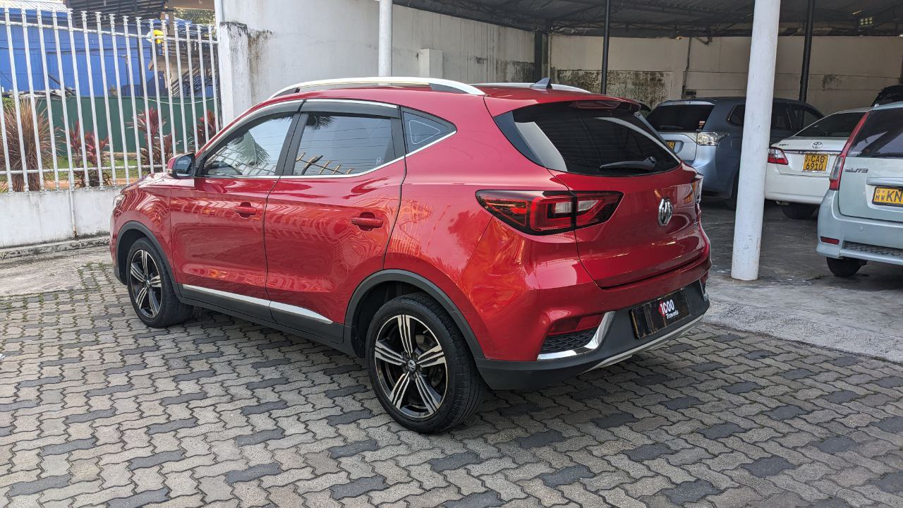 MG SUV - Image 4