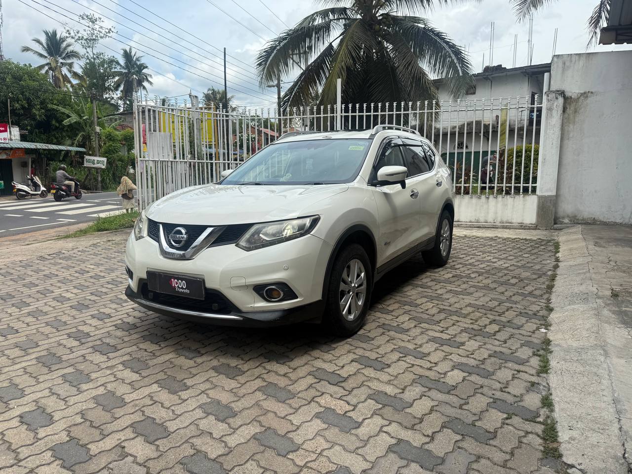 Nissan X-Trail - Image 1